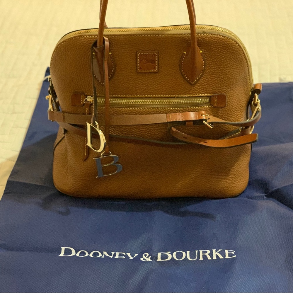 Pebble Grain Large Domed Satchel
